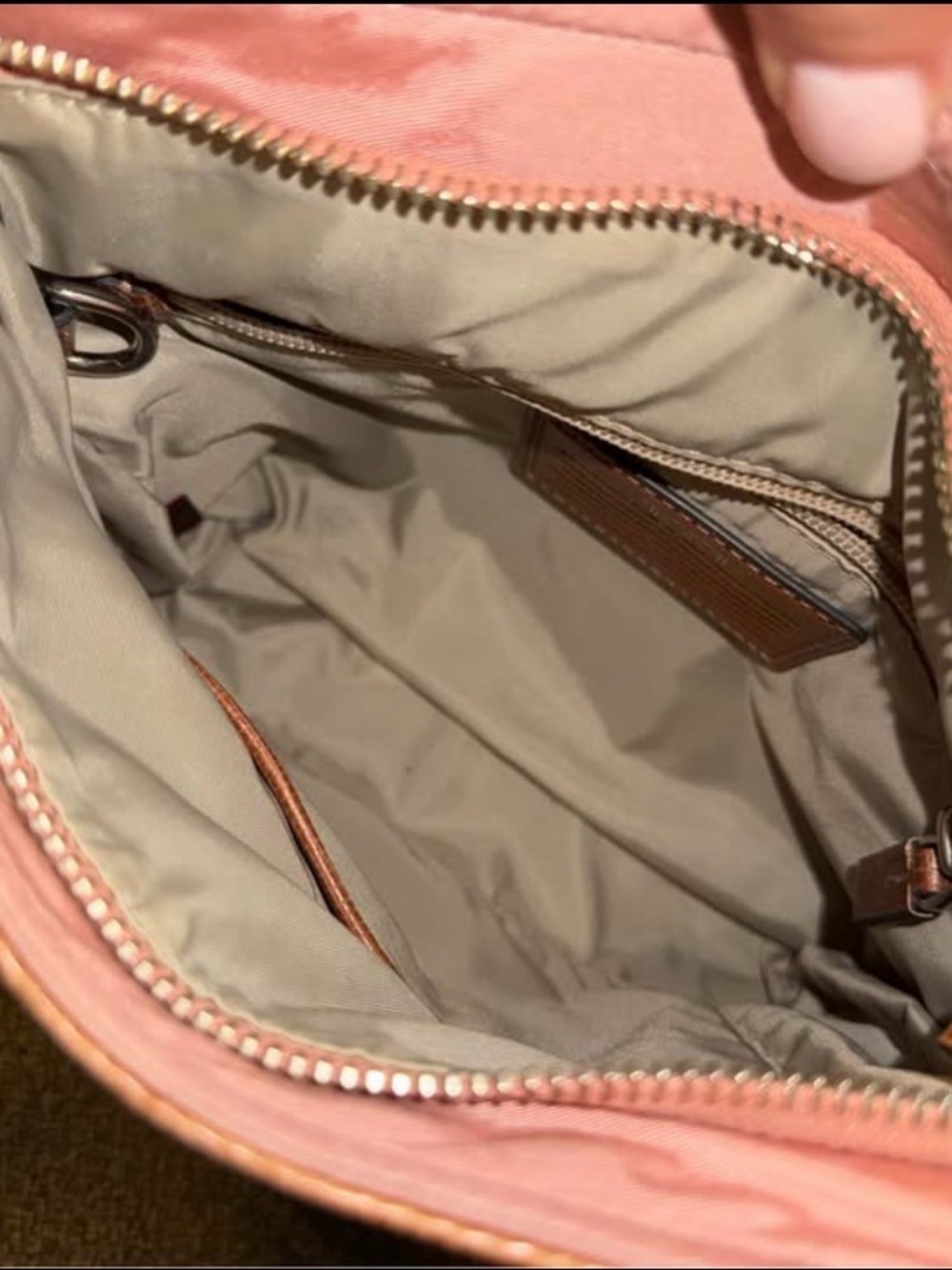 Tumi Pink Crossbody Bag with Brown Trim - Picture 6 of 7
